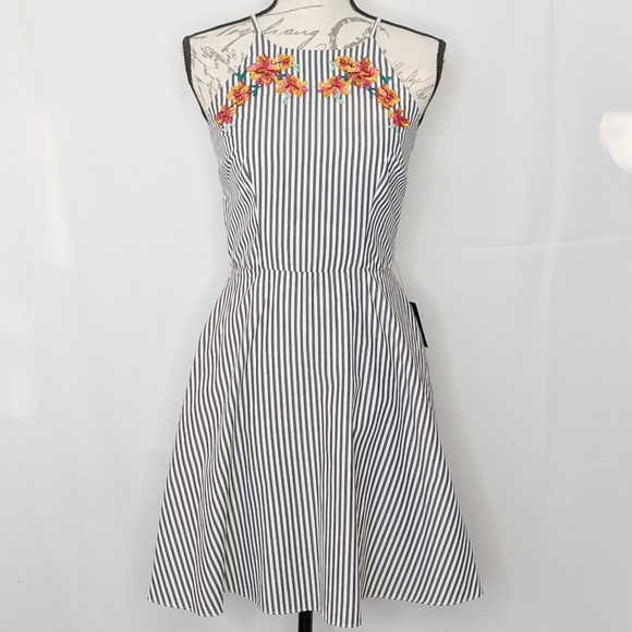 I.N. San Francisco Dresses & Skirts - NWT black and white stripe halter neck dress